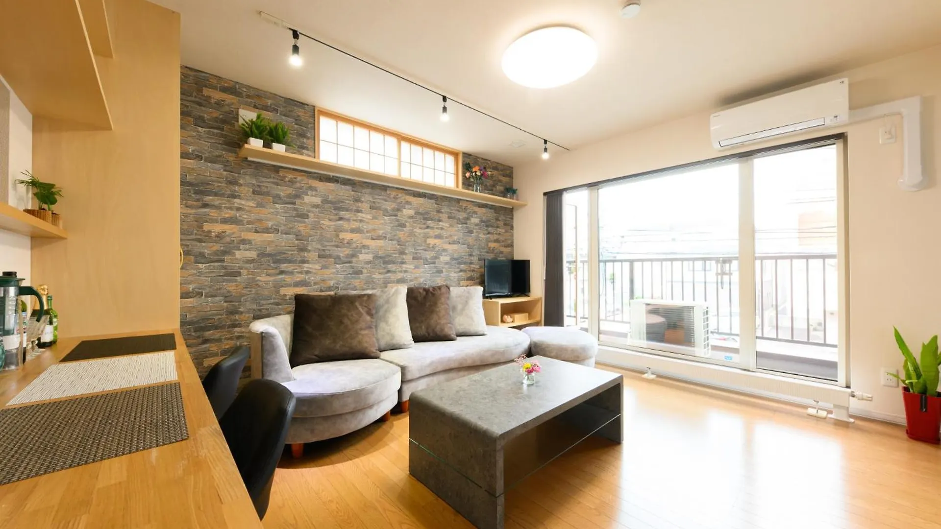 Апартаменты Crea House Саппоро